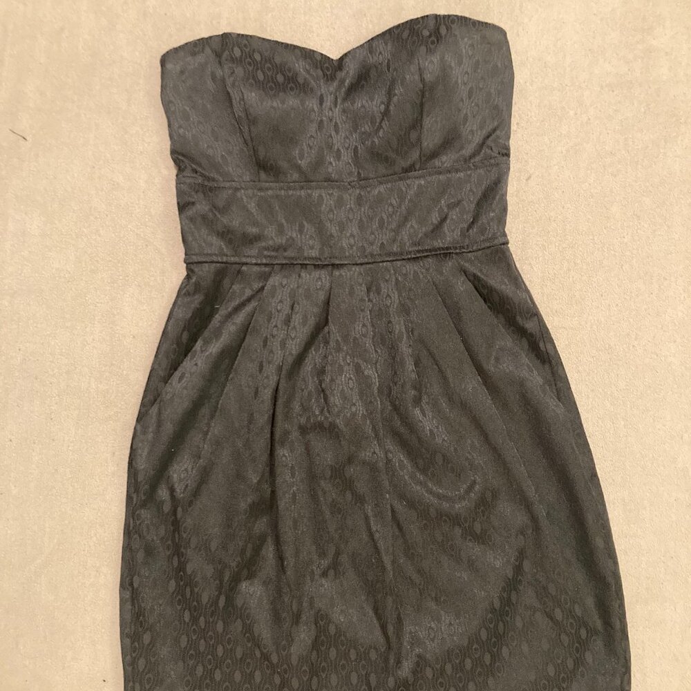 Black mini cocktail dress, with pockets!